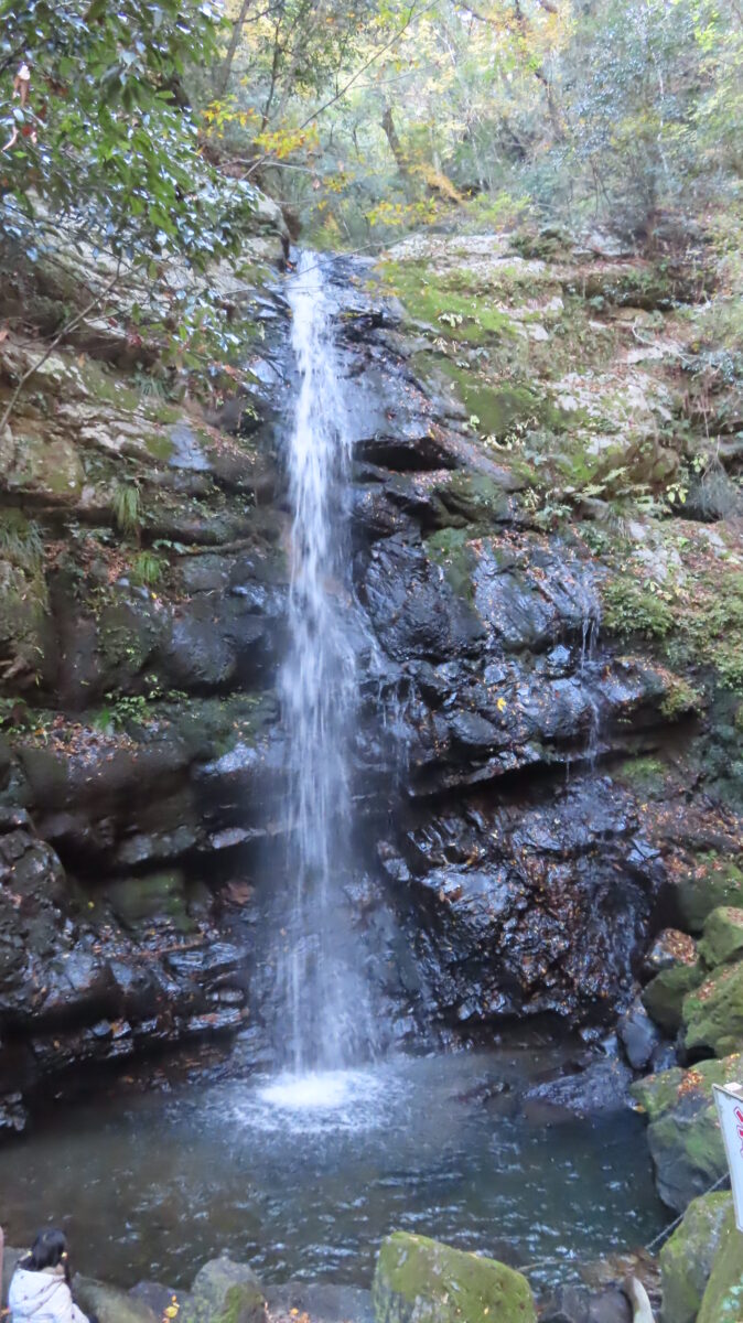 Ichinotaki Waterfall at Ushitakisan Daitokuji Temple