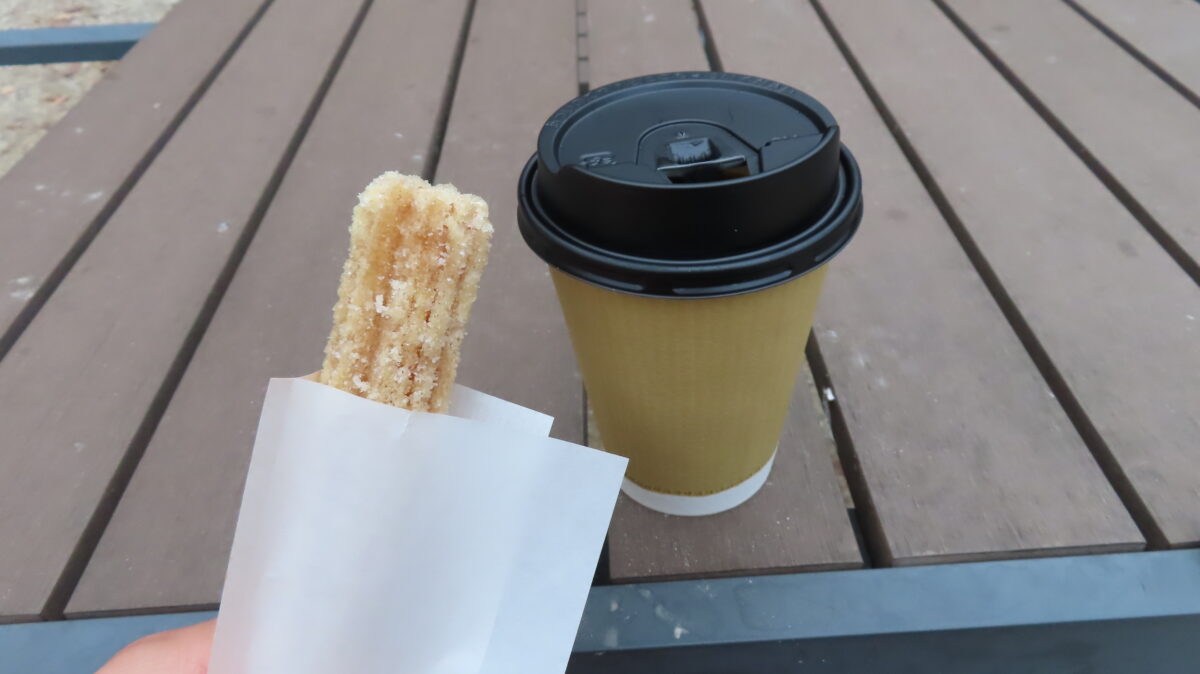 Sugar churro and medium hot coffee
