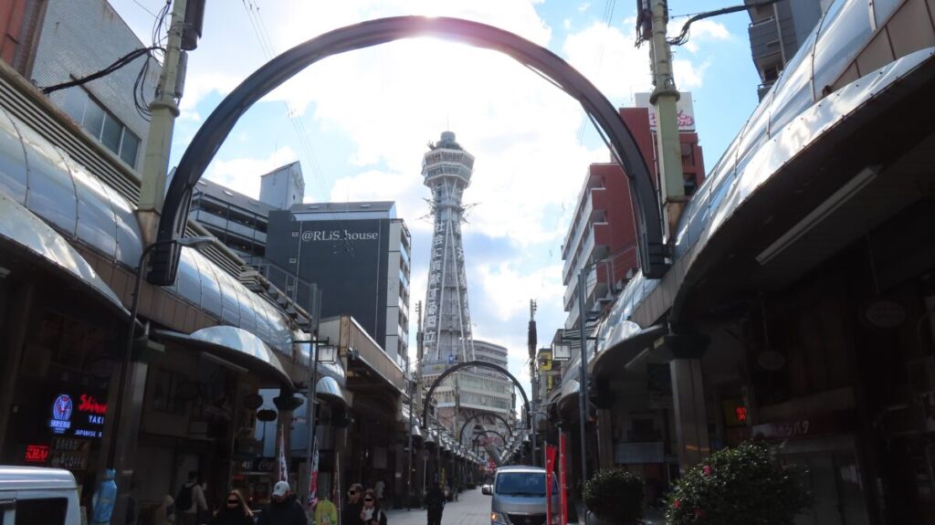 Tsutenkaku Tower viewed from Tsutenkaku-hondori Shopping Street.
